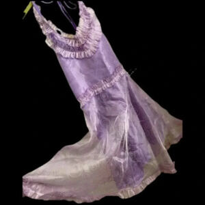 Beautiful Lavender Purple shade Flower Girl Special Occasions Dress Size 6T-7T